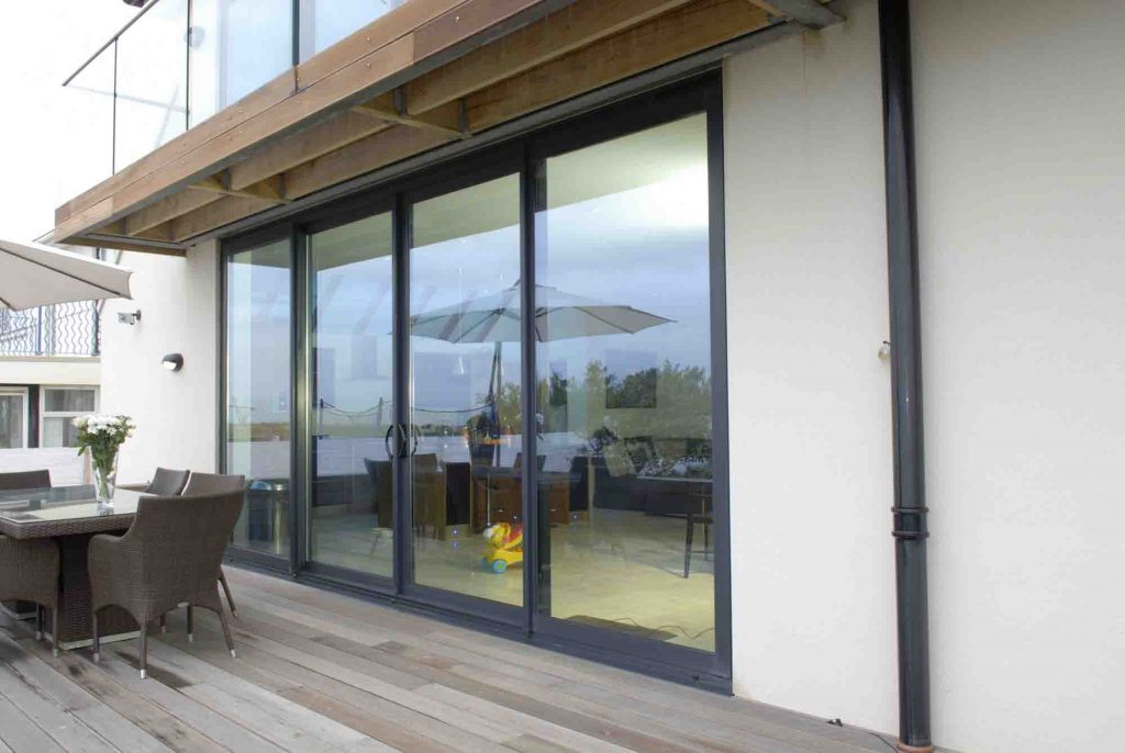 Black smarts sliding door